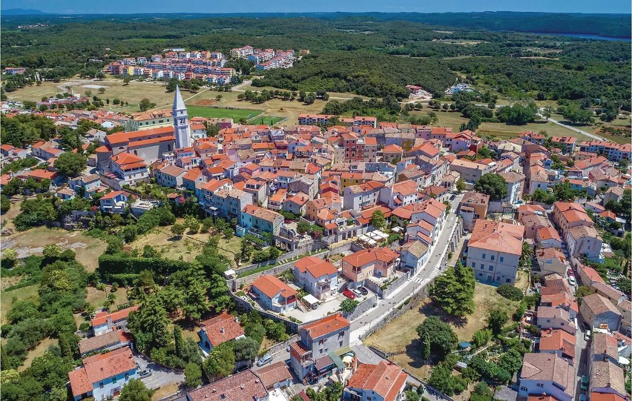 Amazing Apartment In Vrsar With Kitchen Croatia
